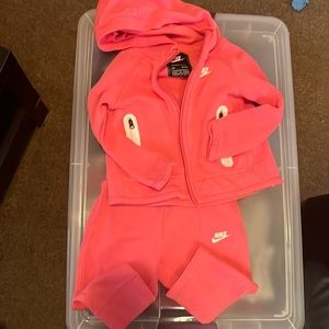 toddler girls nike tech suite size 24 months pink